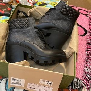 Gucci Womens Boots size 40.5 ( US10)